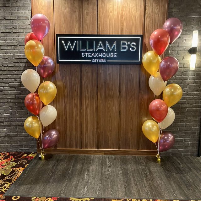 Coordinated helium balloon bouquets