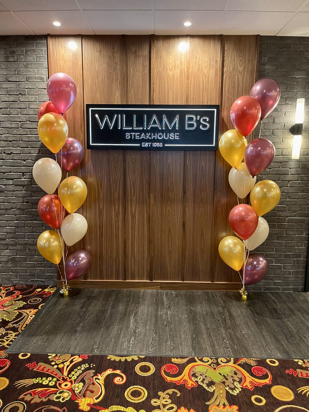 Elegant balloon columns at William B’s Steakhouse